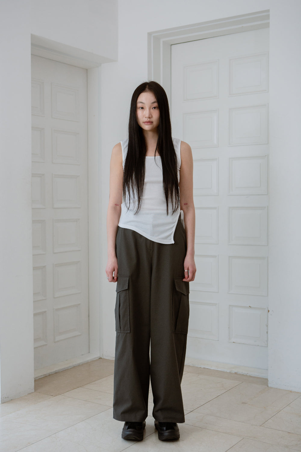 Asymmetrical Side Tie Tank