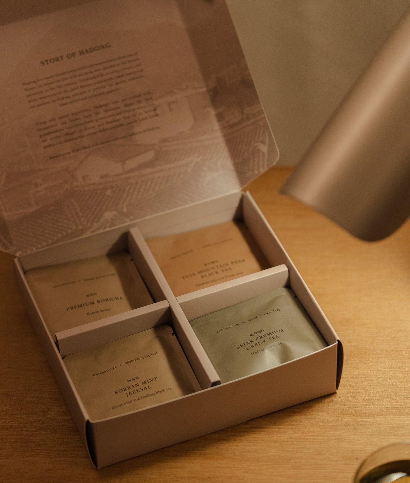 'Warmth Of Hadong' Korean Tea Gift Box