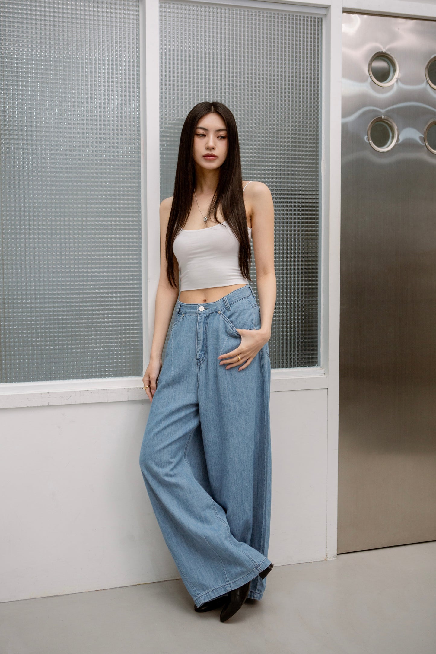 Myeonsa Denim Jeans