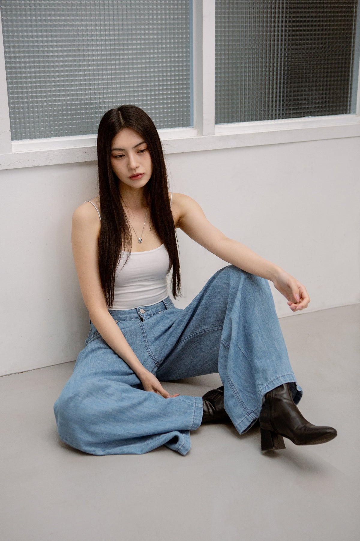 Myeonsa Denim Jeans