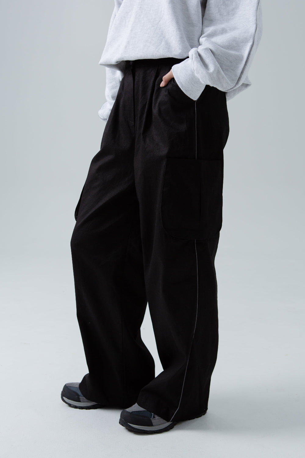 Contour Pocket Cargo Pants