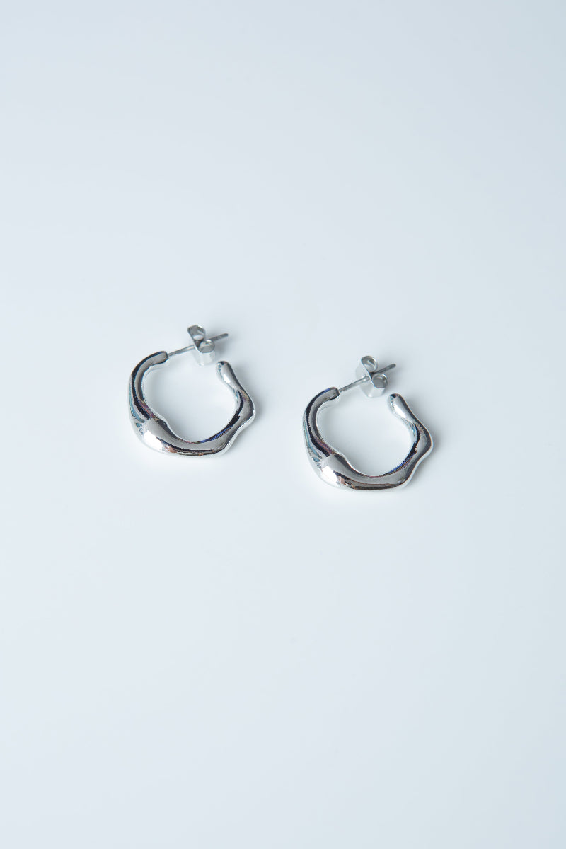 Moyang Loop Earrings