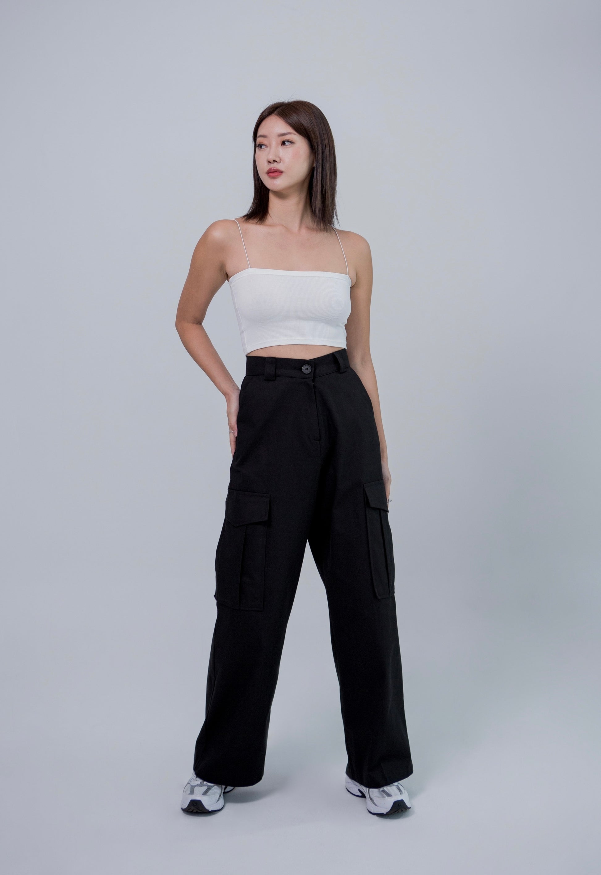 Black Cargo Pants Saero Collective Made in Korea Korean Fashion Singapore Minimalist Fashion