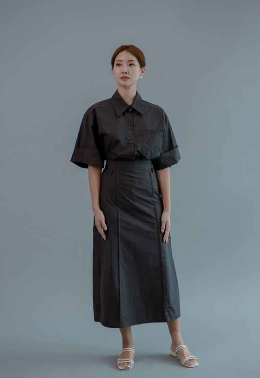 Saero Collective Made in Korea Korean Fashion Singapore Minimalist Fashion and Brass Accessories Earrings Korean Clothes