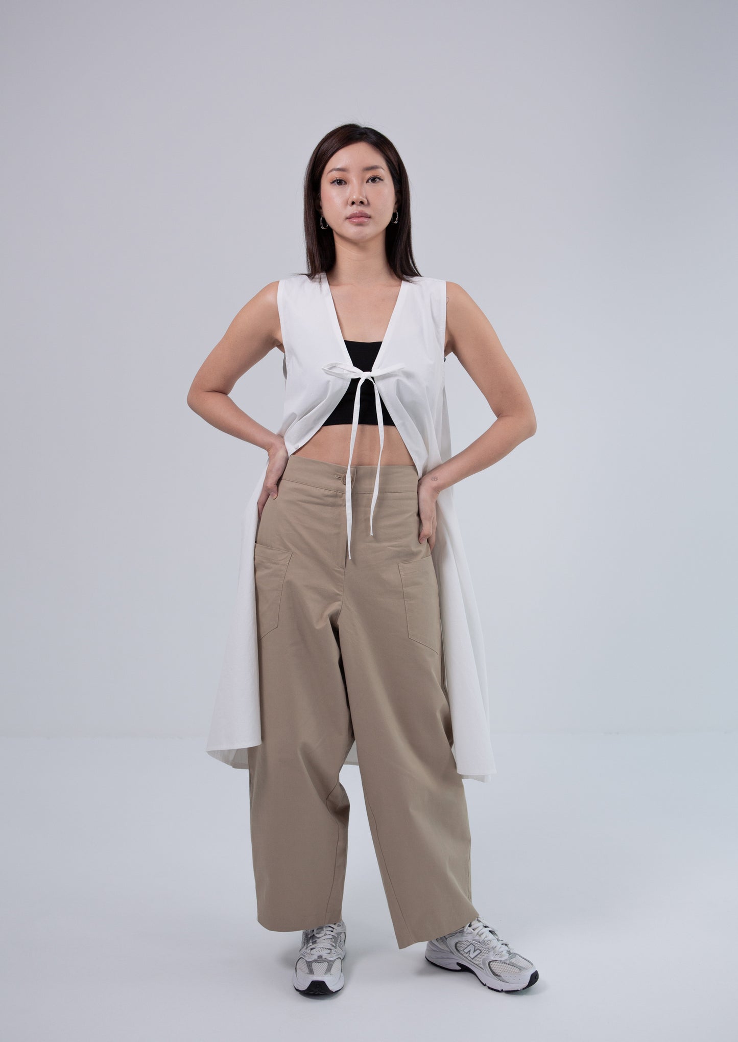 Saero Collective Korean Fashion Singapore Korean Accessories Earrings Made in Korea Seoul Minimalist Korean Fashion Chino Pants