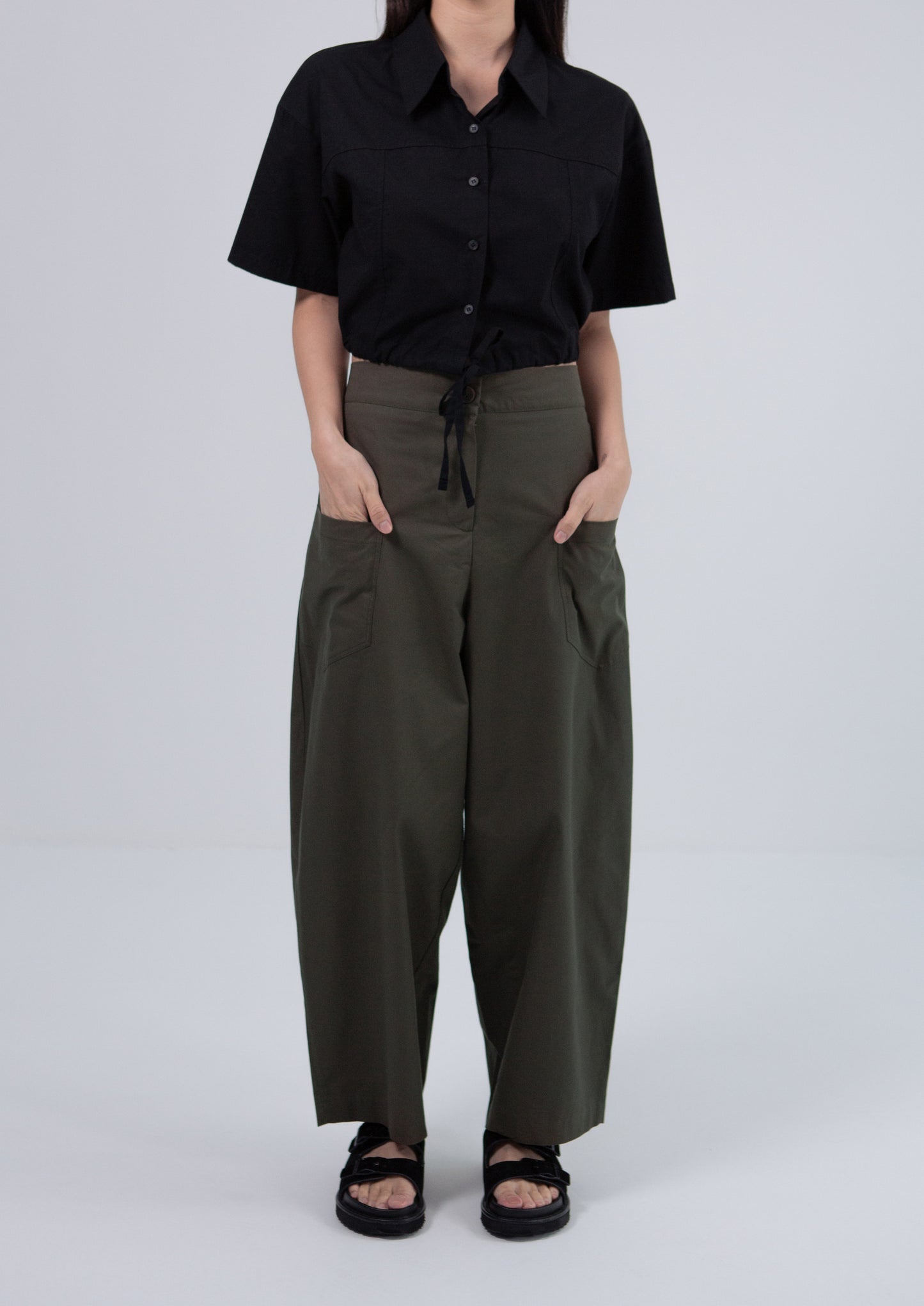 Saero Collective Korean Fashion Singapore Korean Accessories Earrings Made in Korea Seoul Minimalist Korean Fashion Chino Pants