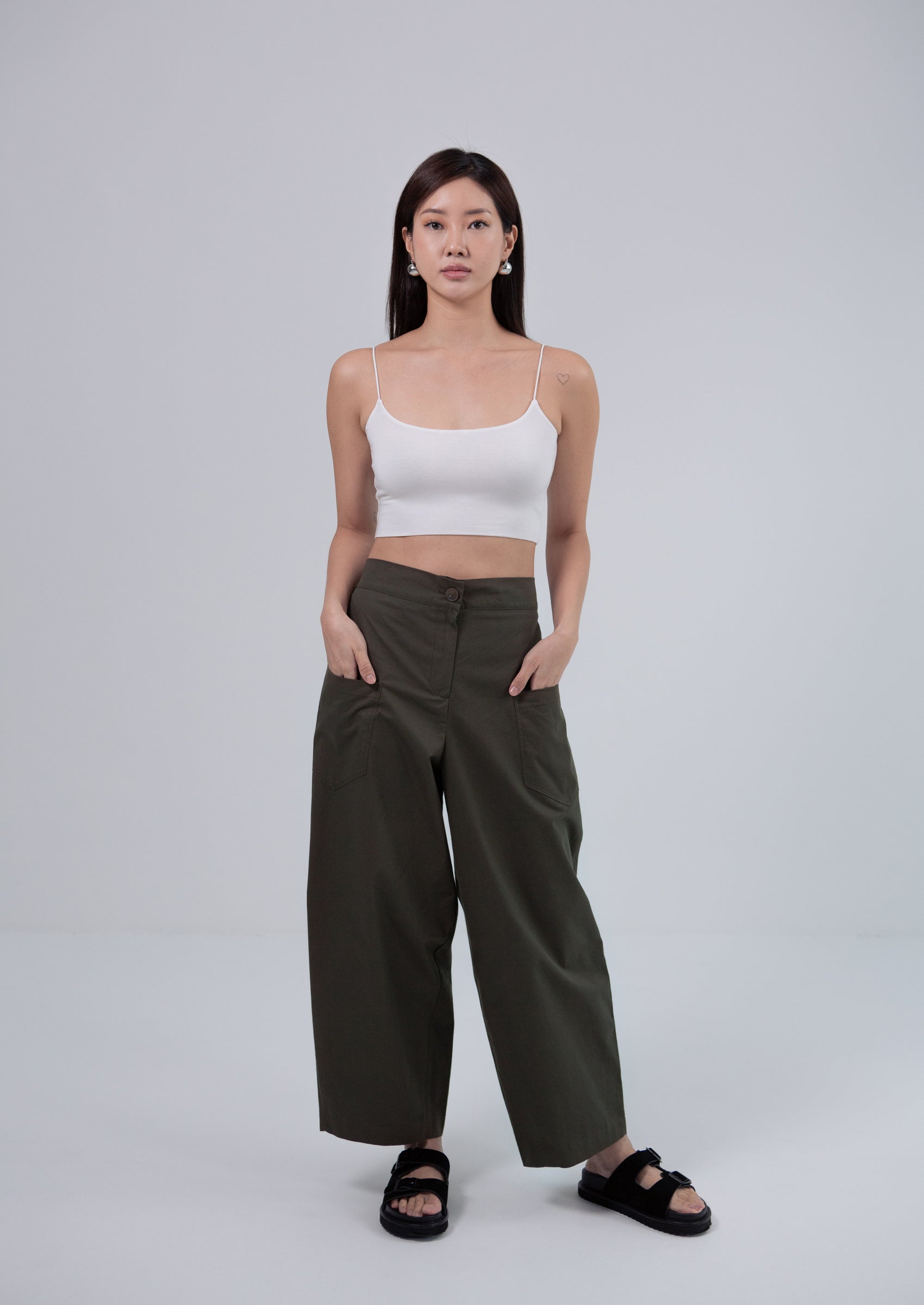 Saero Collective Korean Fashion Singapore Korean Accessories Earrings Made in Korea Seoul Minimalist Korean Fashion Chino Pants