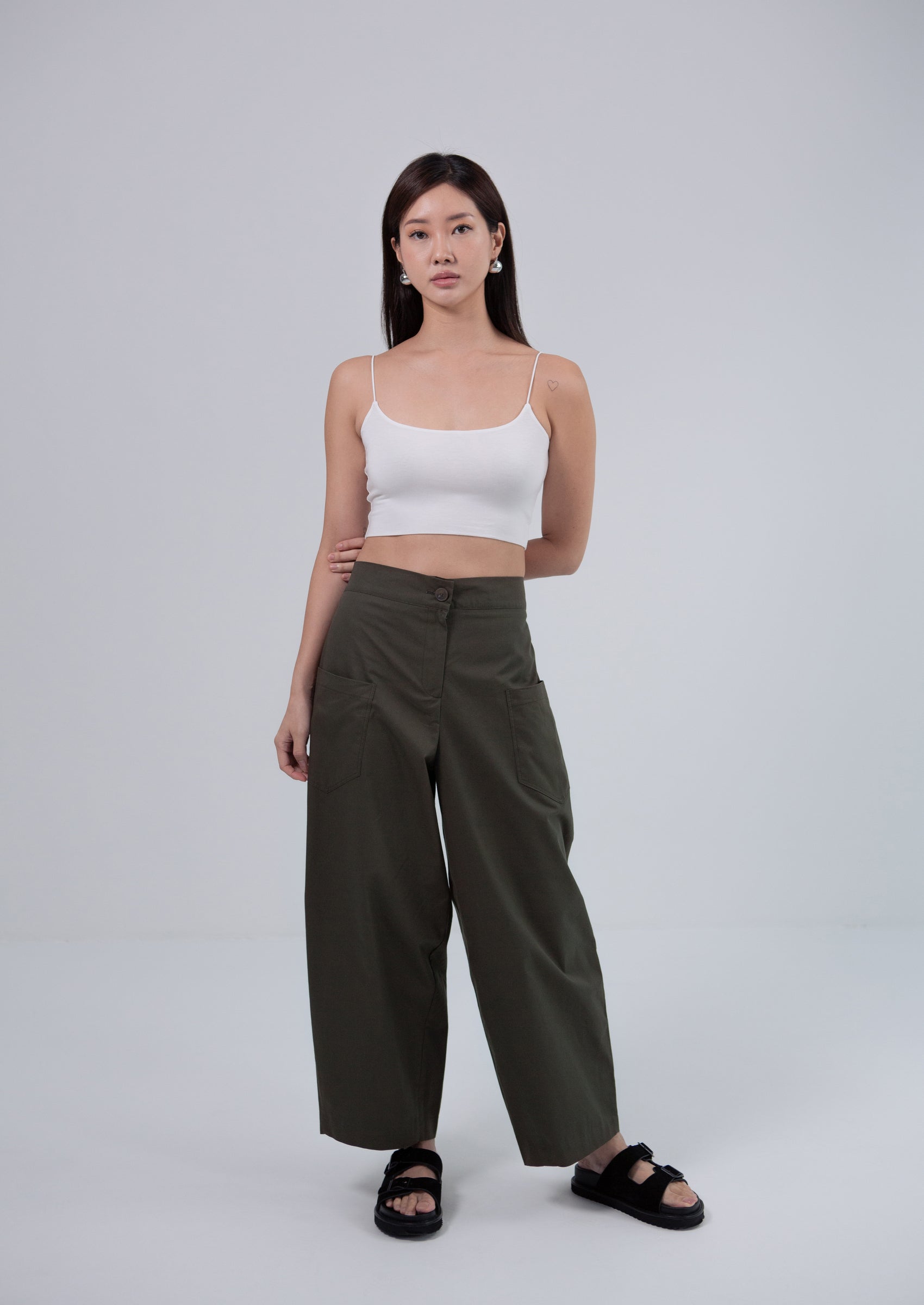 Saero Collective Korean Fashion Singapore Korean Accessories Earrings Made in Korea Seoul Minimalist Korean Fashion Chino Pants