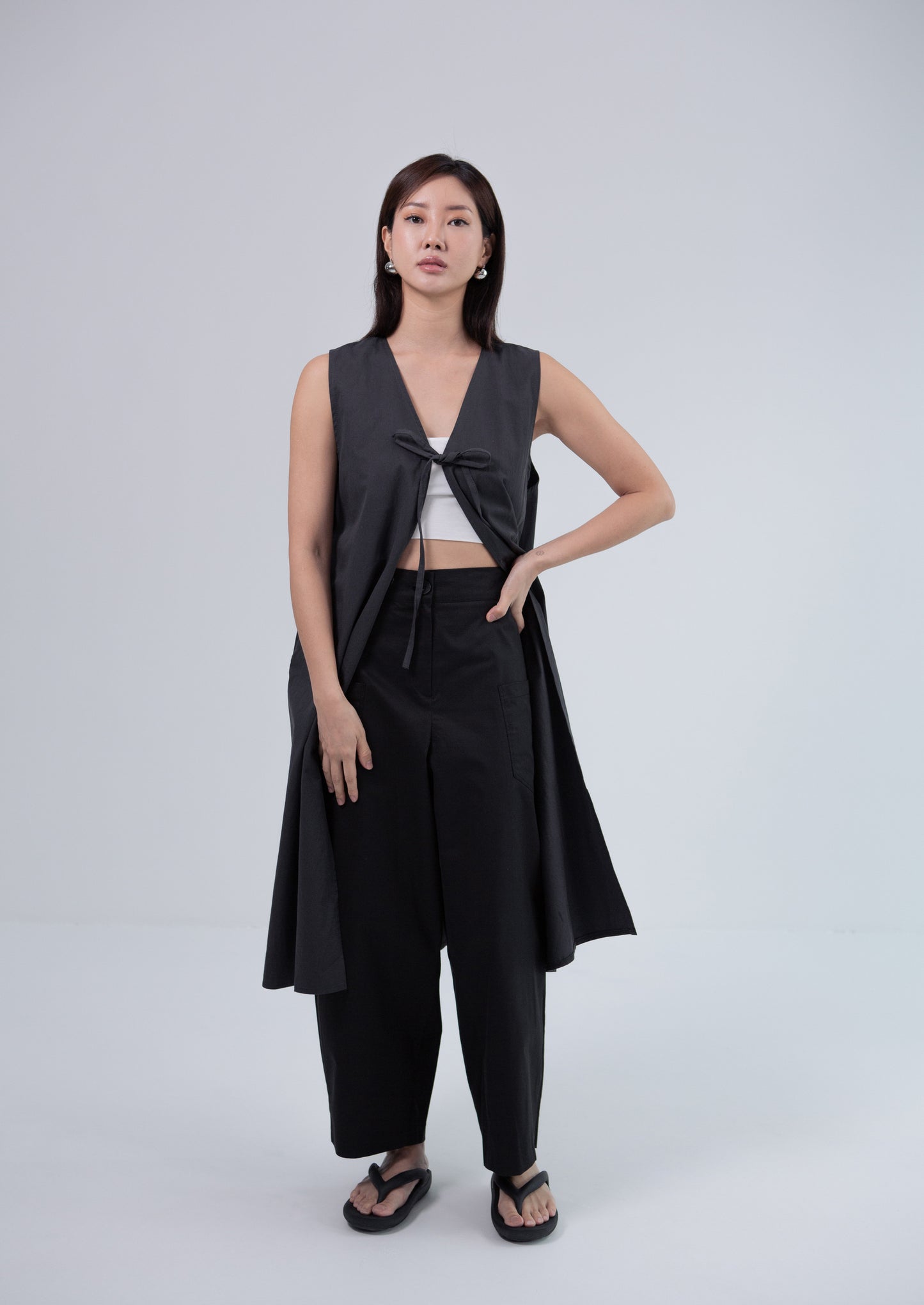 Saero Collective Korean Fashion Singapore Korean Accessories Earrings Made in Korea Seoul Minimalist Korean Fashion Chino Pants