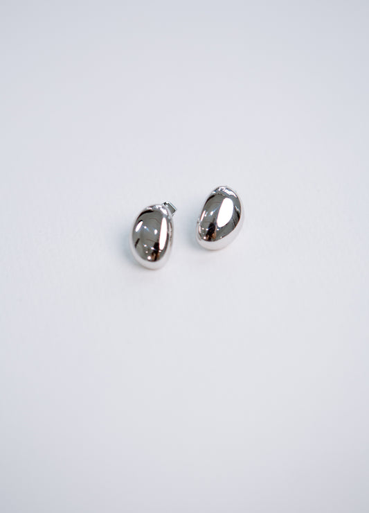 Saero Collective Korean Fashion Singapore Korean Accessories Earrings Made in Korea Seoul Minimalist Korean Fashion