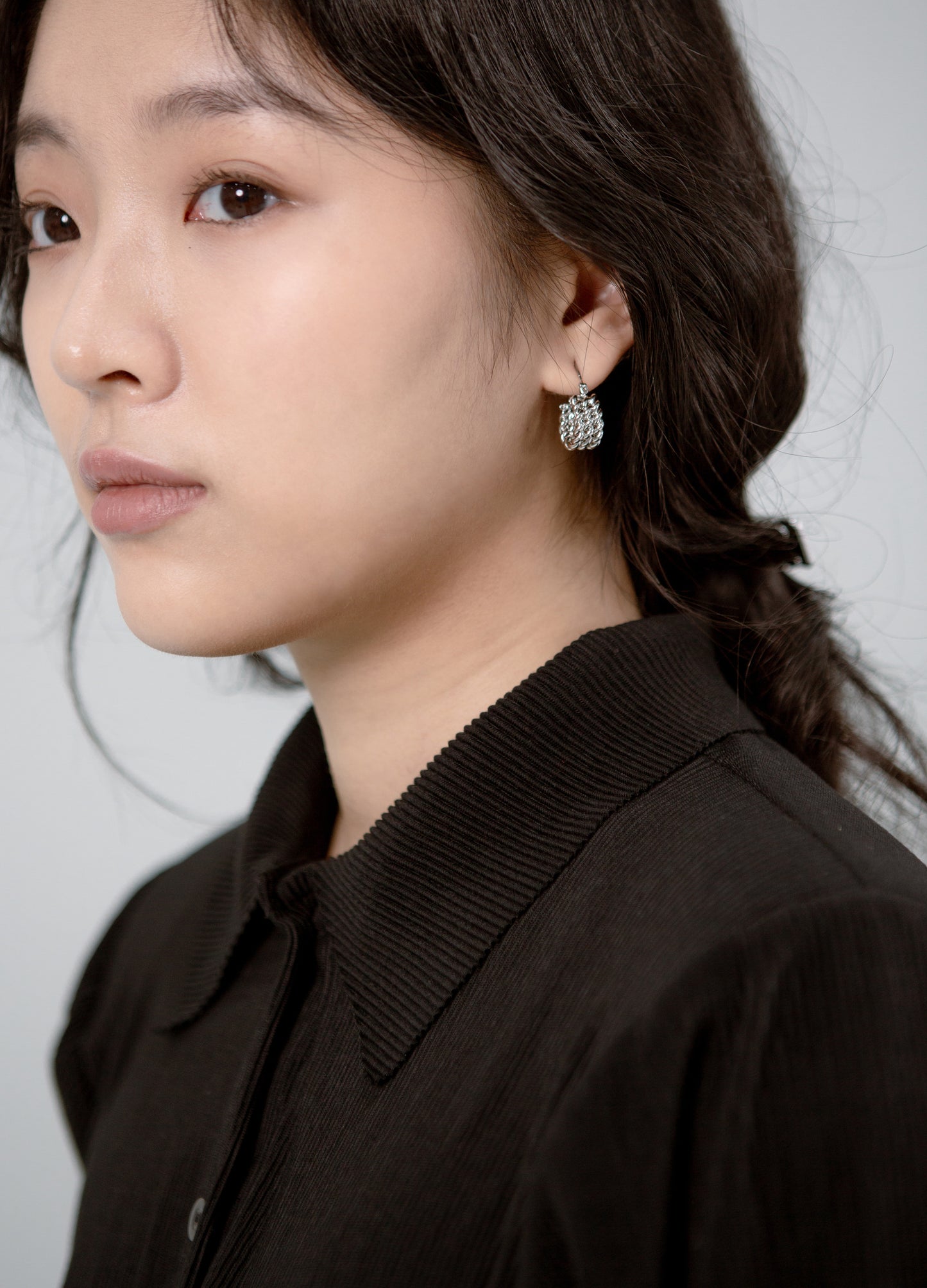 Saero Collective Korean Fashion Singapore Korean Accessories Earrings Made in Korea Seoul Minimalist Korean Fashion Top