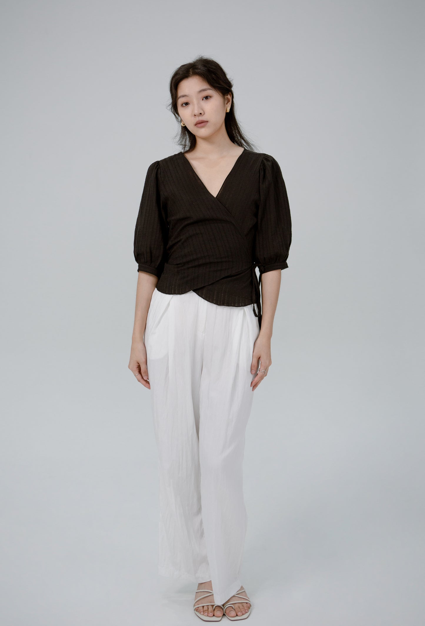 Saero Collective Korean Fashion Singapore Korean Accessories Earrings Made in Korea Seoul Minimalist Korean Fashion Top 