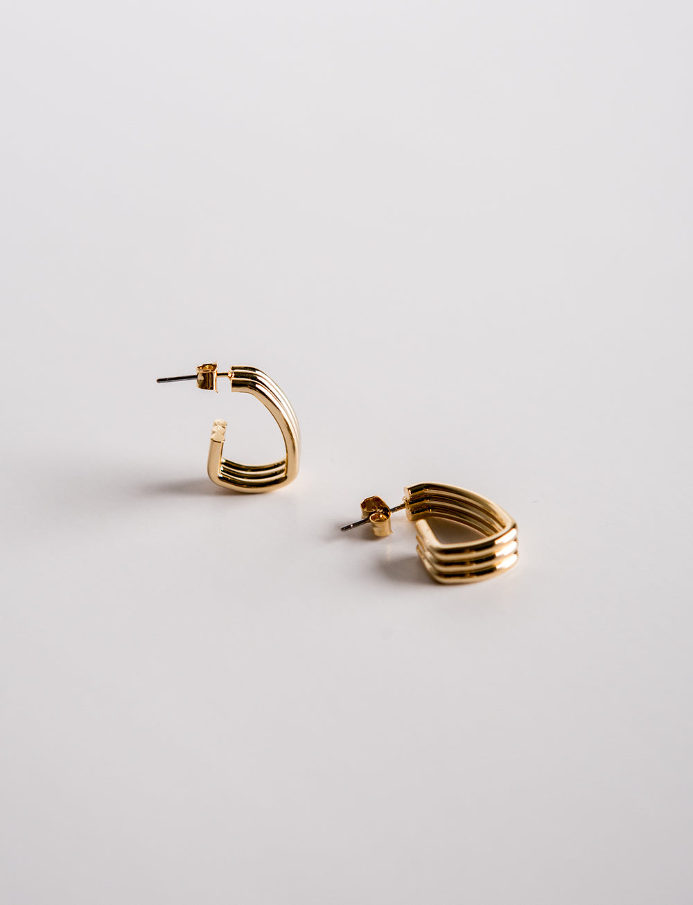 Tubular Earrings (Gold Ver.)